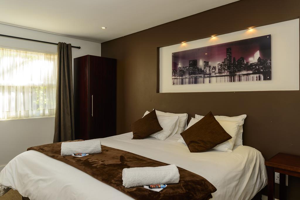 Biggy Best Boutique Hotel & Self Catering Cottages Howick Pokoj fotografie